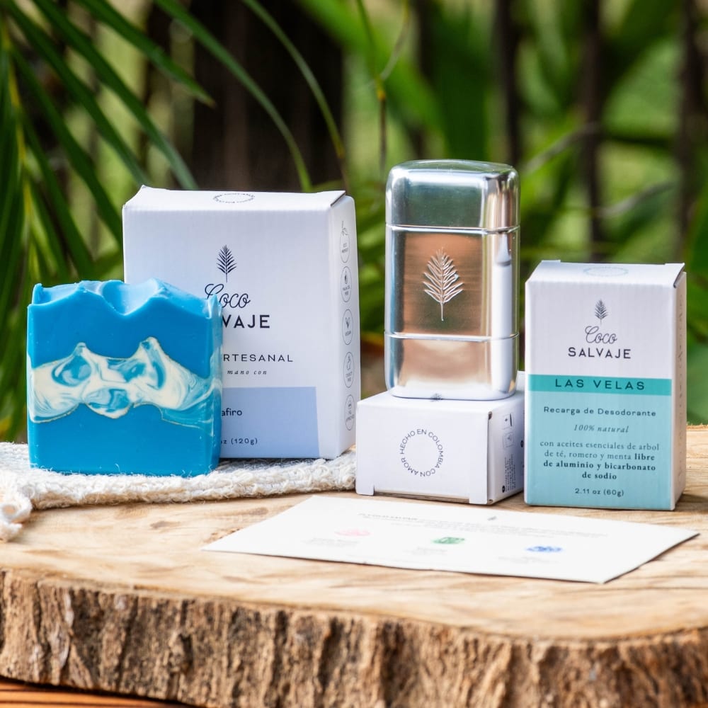 Kit Tesoro Salvaje de Coco Salvaje con productos de cuidado personal inspirados en la naturaleza, ideal para regalo y rutinas de autocuidado natural.