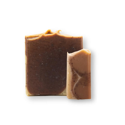 Jabón natural con una fragancia estimulante que aporta frescura y bienestar a la piel.