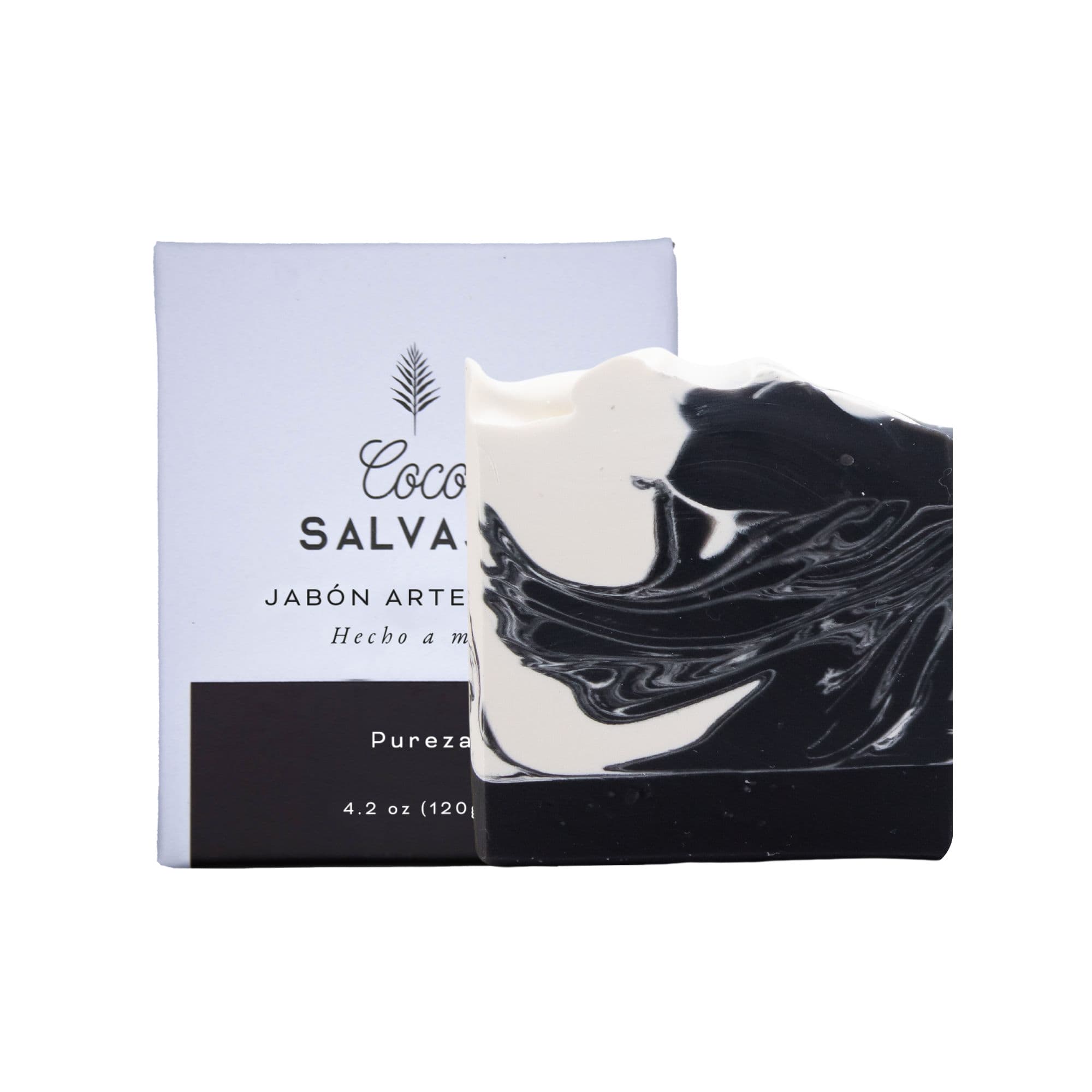 Jabón artesanal con carbón activado, árbol de té y limón. Limpieza profunda que purifica y revitaliza la piel.